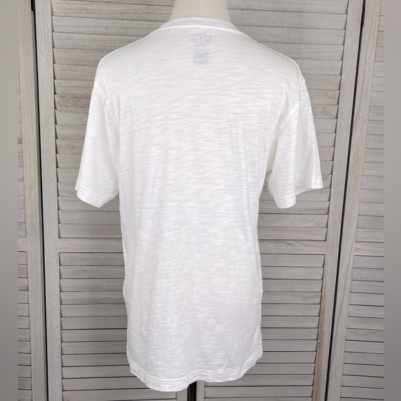 UNIQLO Hokusai Blue Tee-Small - Picture 2 of 3